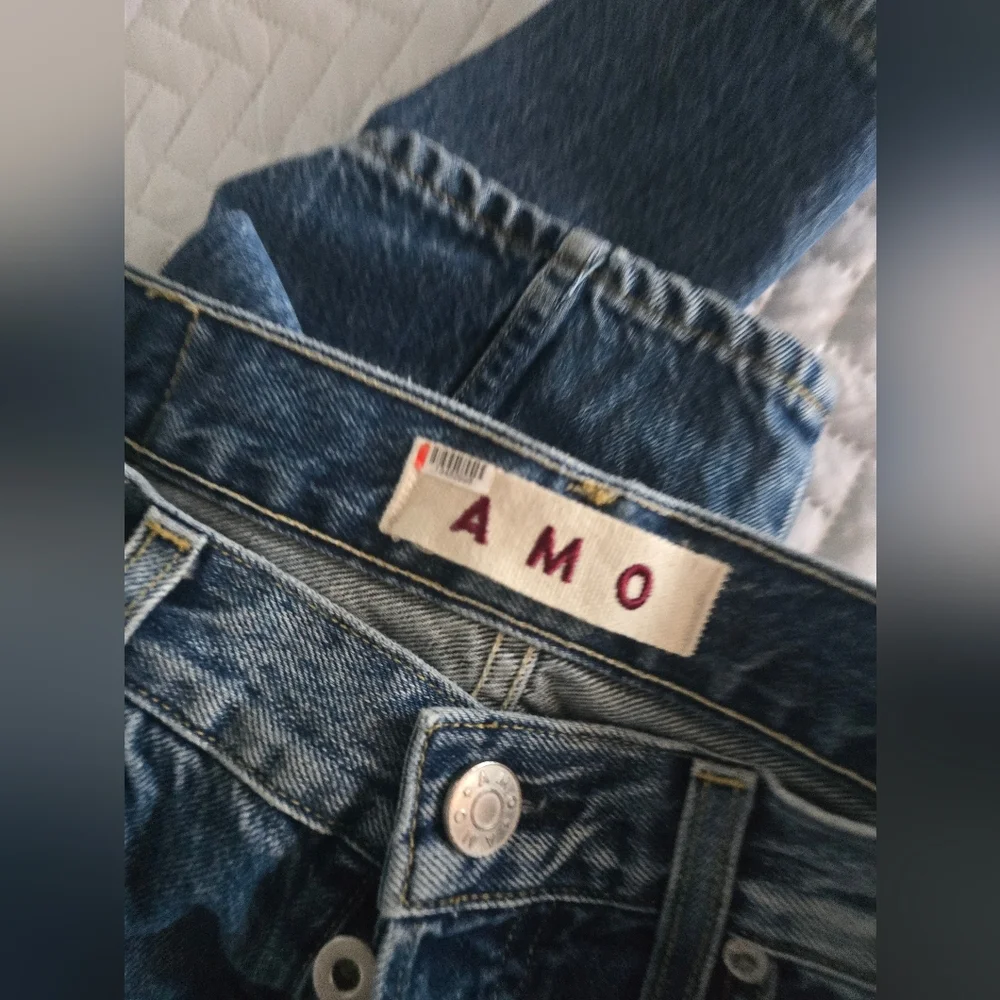 AMO Loverboy Twist Smitten Jeans - Picture 10 of 12